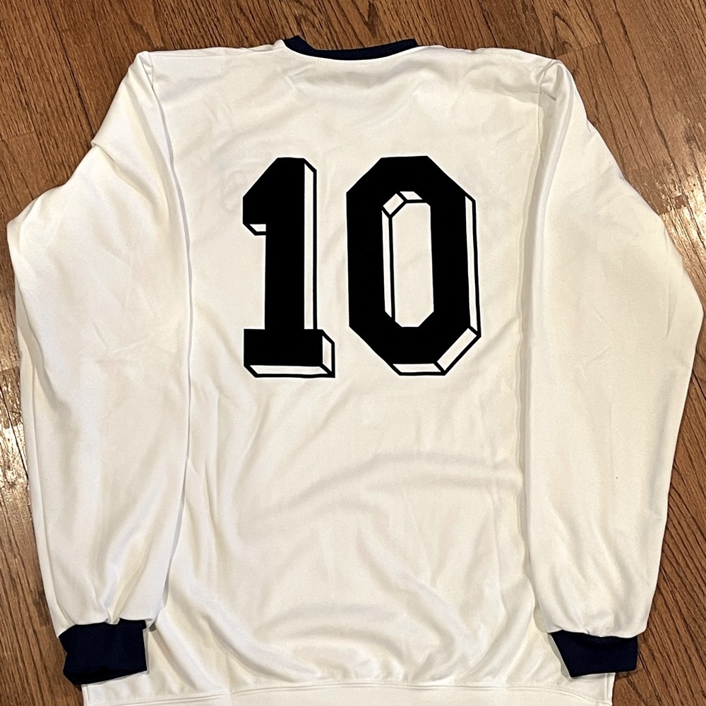 Replica of Argentina from  1996 buzo use by Marado